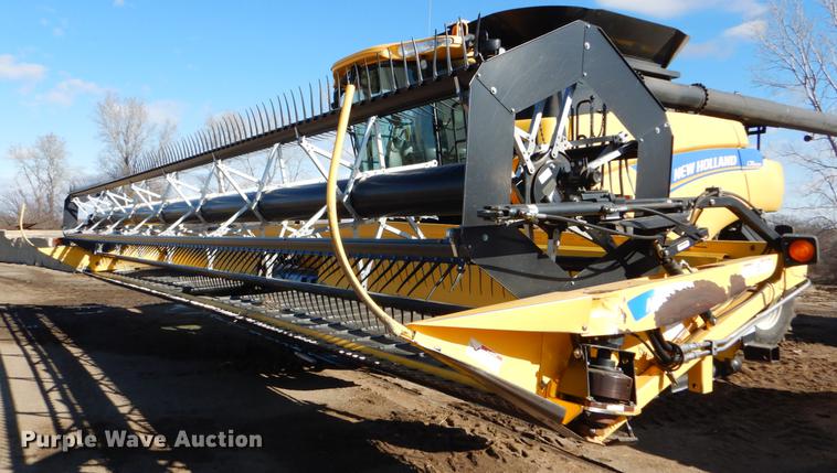 image for item FH9010 2007 New Holland 94C rigid draper head