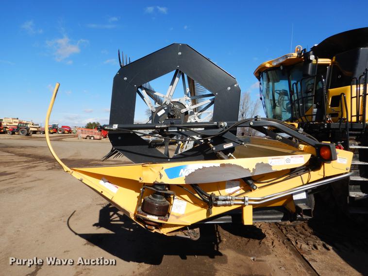 image for item FH9010 2007 New Holland 94C rigid draper head