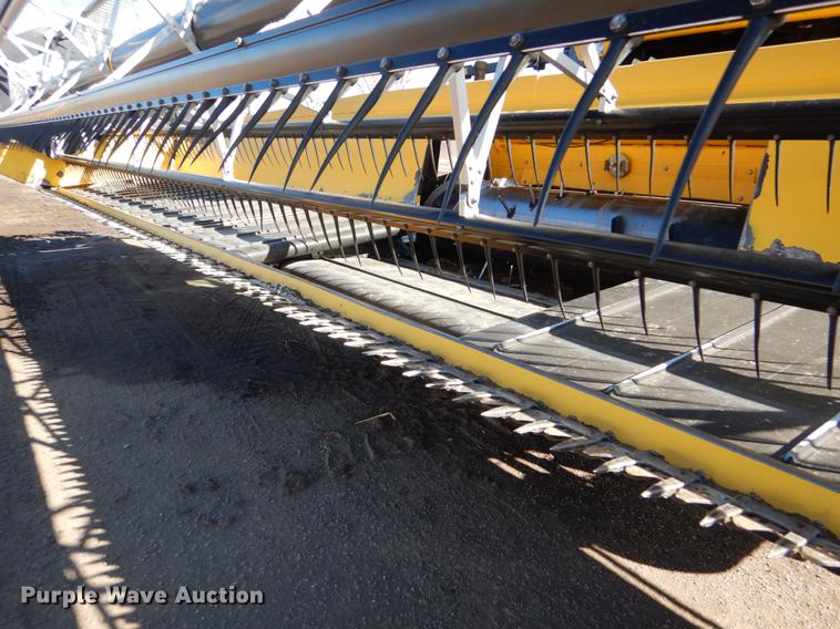 image for item FH9010 2007 New Holland 94C rigid draper head