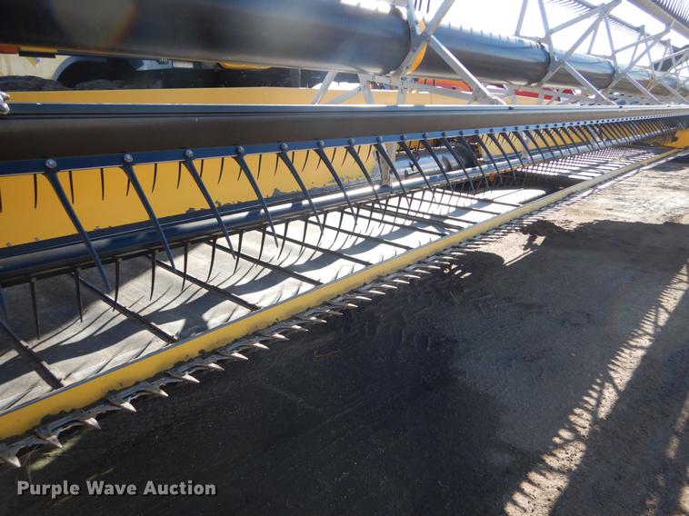 image for item FH9010 2007 New Holland 94C rigid draper head