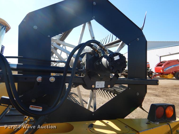 image for item FH9010 2007 New Holland 94C rigid draper head