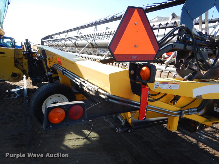 image for item FH9010 2007 New Holland 94C rigid draper head