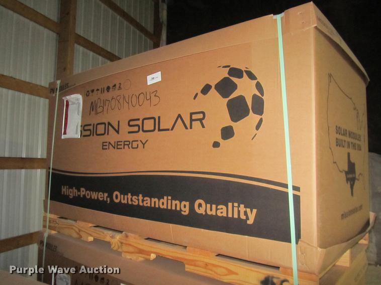 image for item G1532 (26) 2019 Mission solar panels