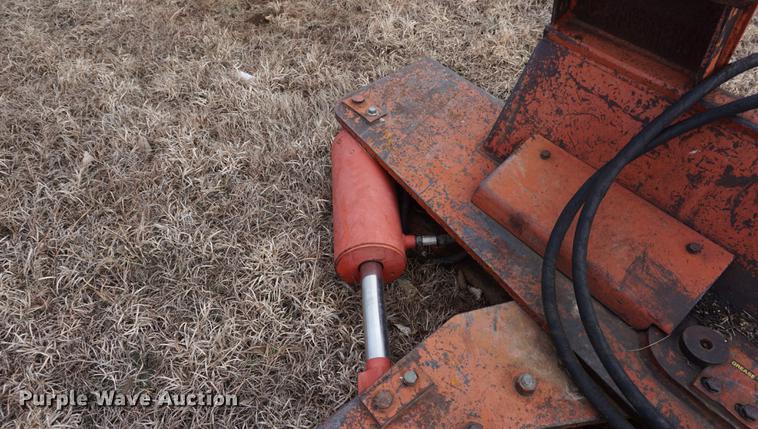 image for item G1556 Dymax DT5-12 skid steer tree shear