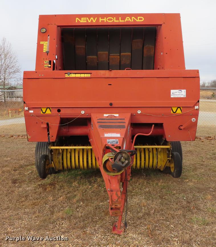 image for item L1497 1994 New Holland 660 round baler
