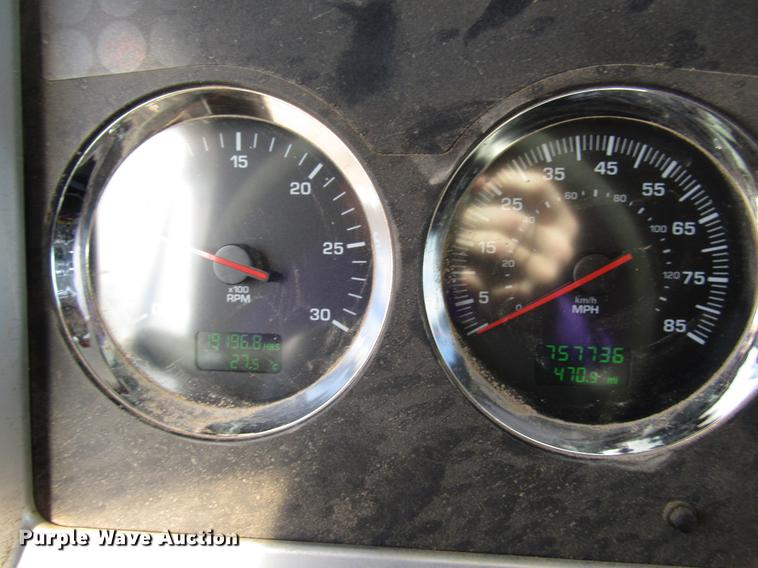 image for item DB6919 2007 Kenworth T800 semi truck