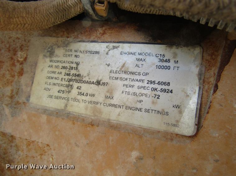 image for item DB6919 2007 Kenworth T800 semi truck