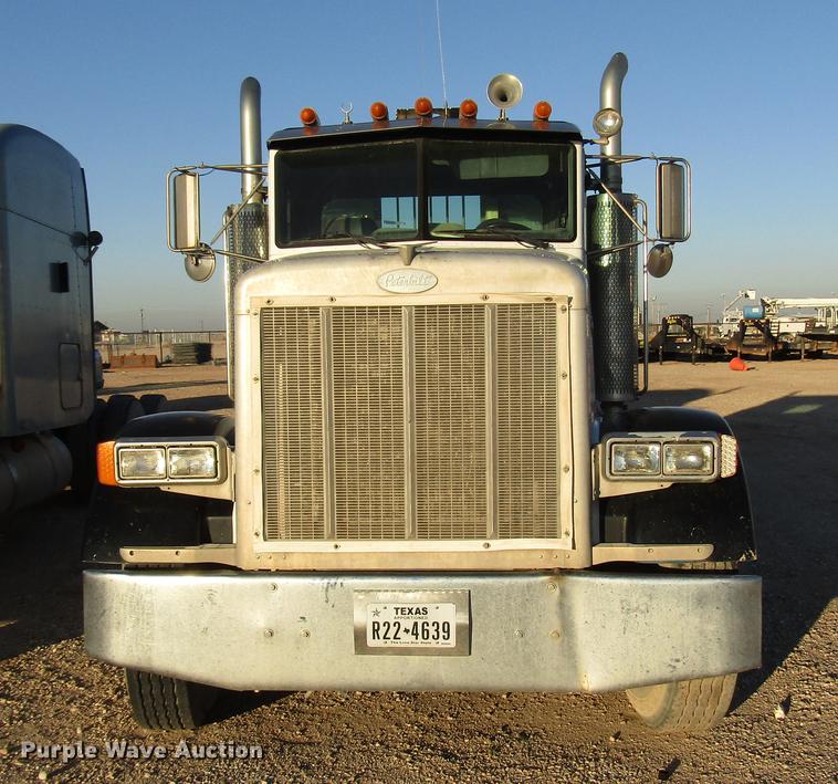 image for item DB6927 1995 Peterbilt 378 semi truck