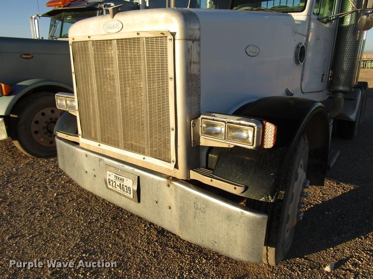 image for item DB6927 1995 Peterbilt 378 semi truck