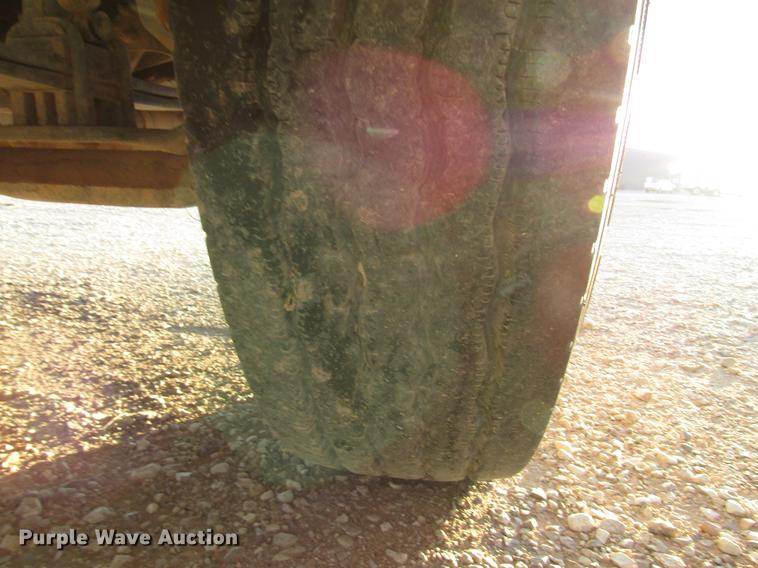 image for item DB6927 1995 Peterbilt 378 semi truck