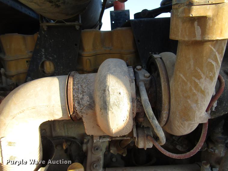 image for item DB6927 1995 Peterbilt 378 semi truck