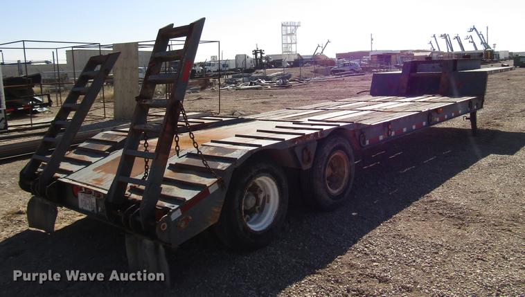 image for item DB6937 1973 Hyster drop deck equipment trailer