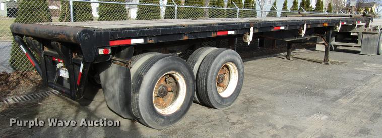 image for item DB6949 1980 Hobbs 80K-40 flatbed trailer
