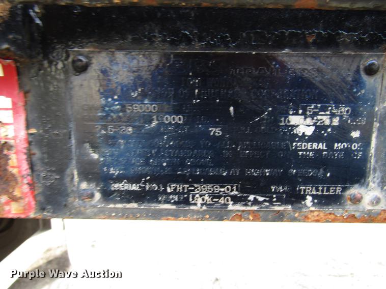 image for item DB6949 1980 Hobbs 80K-40 flatbed trailer