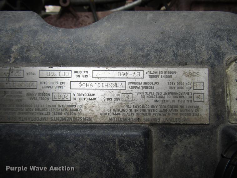 image for item DB6962 2001 Mack CH613 semi truck