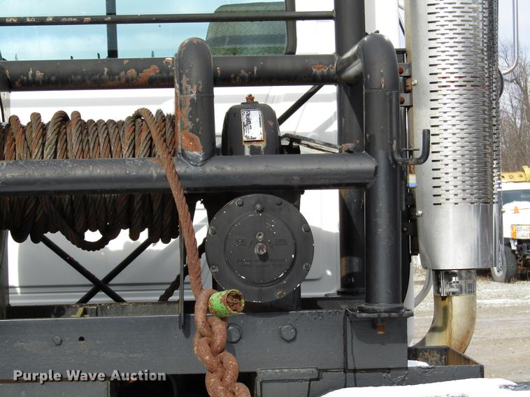 image for item DB6962 2001 Mack CH613 semi truck