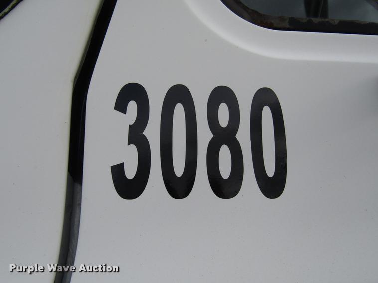 image for item DB6962 2001 Mack CH613 semi truck