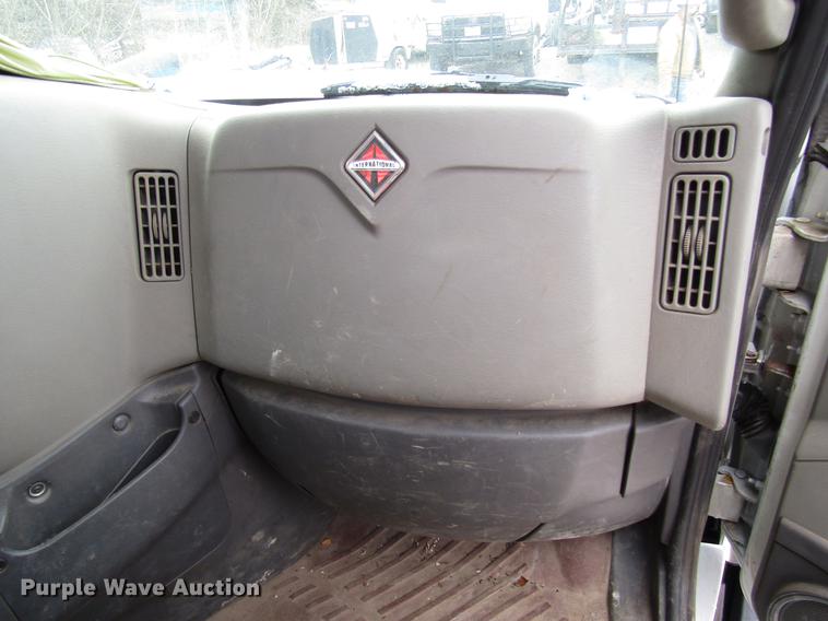 image for item DB6963 2009 International ProStar semi truck