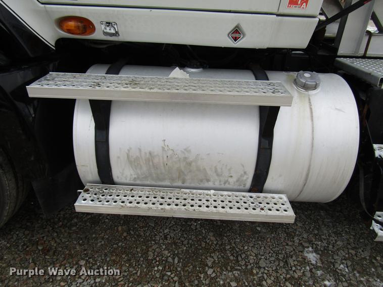 image for item DB6963 2009 International ProStar semi truck