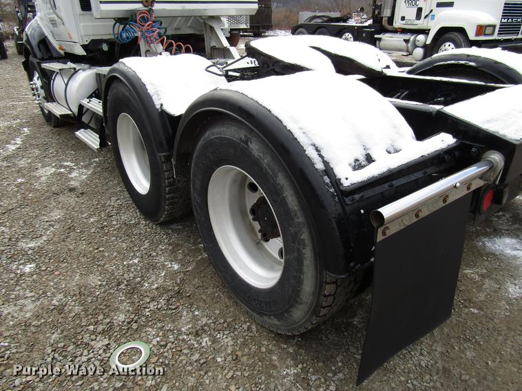 image for item DB6963 2009 International ProStar semi truck