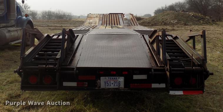 image for item DD3582 1978 Aztec drop deck trailer