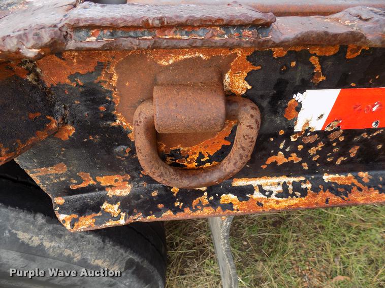 image for item DD3582 1978 Aztec drop deck trailer