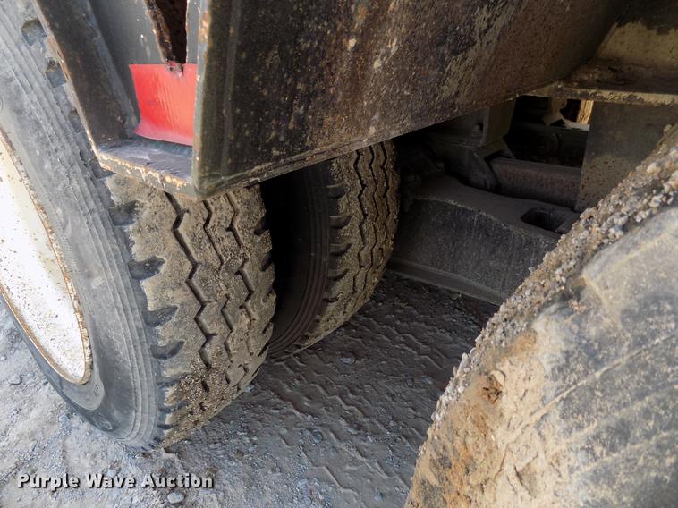 image for item DD3587 1985 Williams lowboy equipment trailer