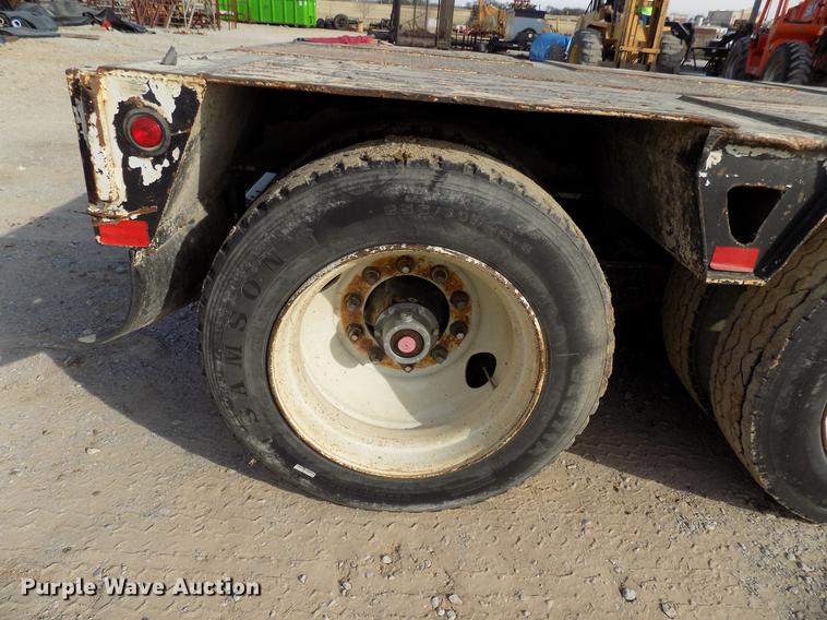 image for item DD3587 1985 Williams lowboy equipment trailer