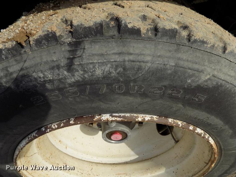 image for item DD3587 1985 Williams lowboy equipment trailer