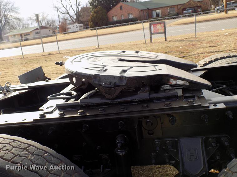 image for item DD3607 2015 Caterpillar CT660S semi truck