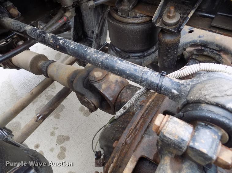 image for item DE0430 1995 Kenworth T600 semi truck