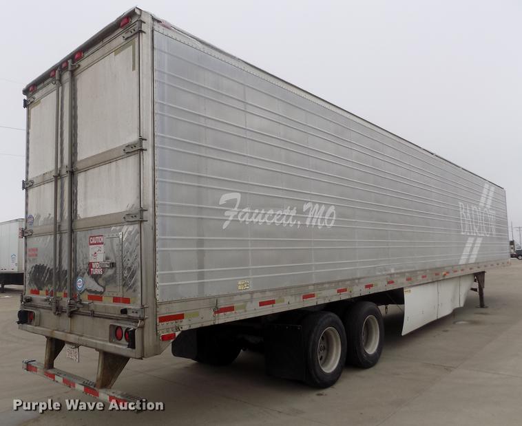image for item DE0431 1999 Utility Trailers VS2R refrigerated van trailer