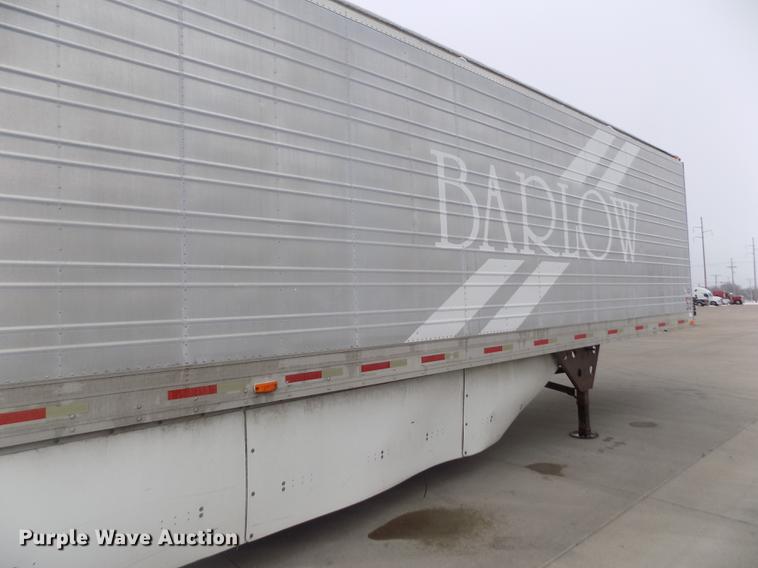 image for item DE0431 1999 Utility Trailers VS2R refrigerated van trailer