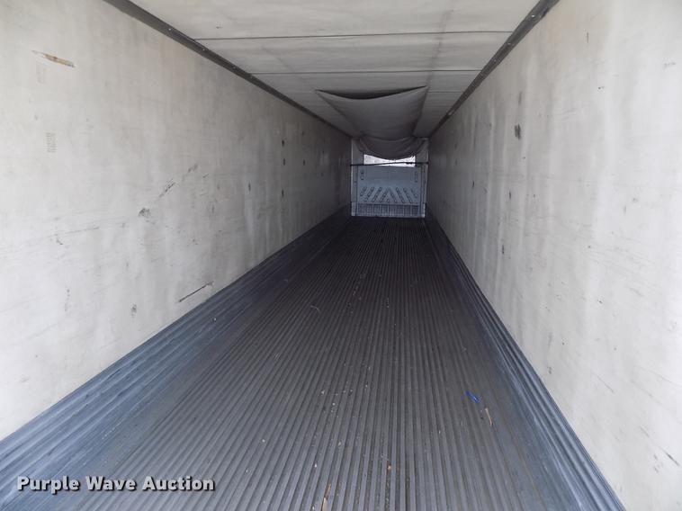 image for item DE0431 1999 Utility Trailers VS2R refrigerated van trailer