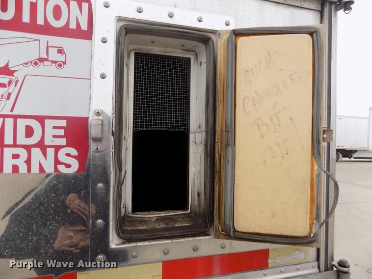 image for item DE0431 1999 Utility Trailers VS2R refrigerated van trailer