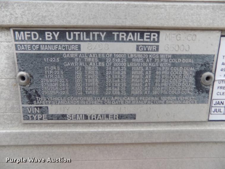 image for item DE0431 1999 Utility Trailers VS2R refrigerated van trailer