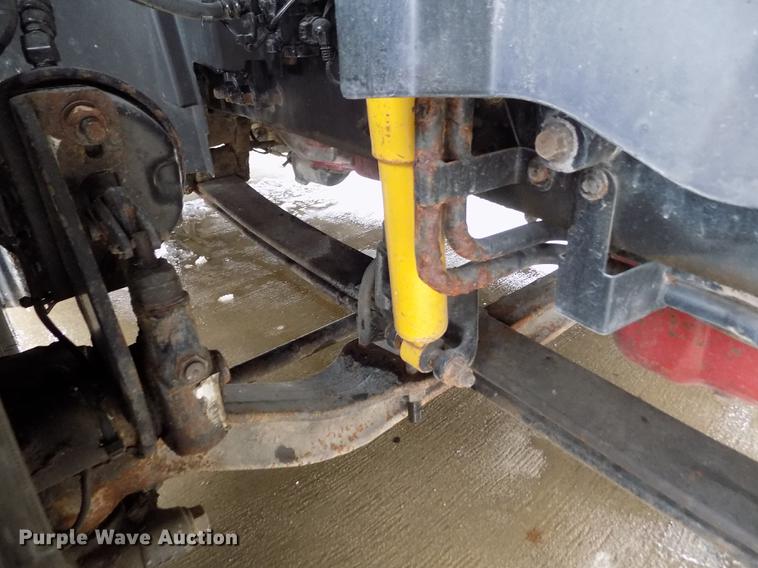 image for item DE0432 2008 Volvo VNL semi truck