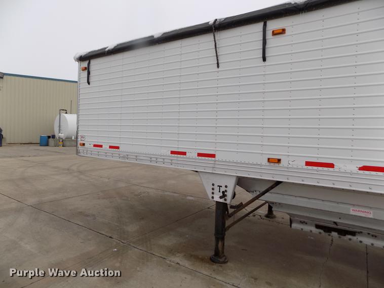 image for item DE0435 2008 Timpte Super Hopper double hopper bottom grain trailer