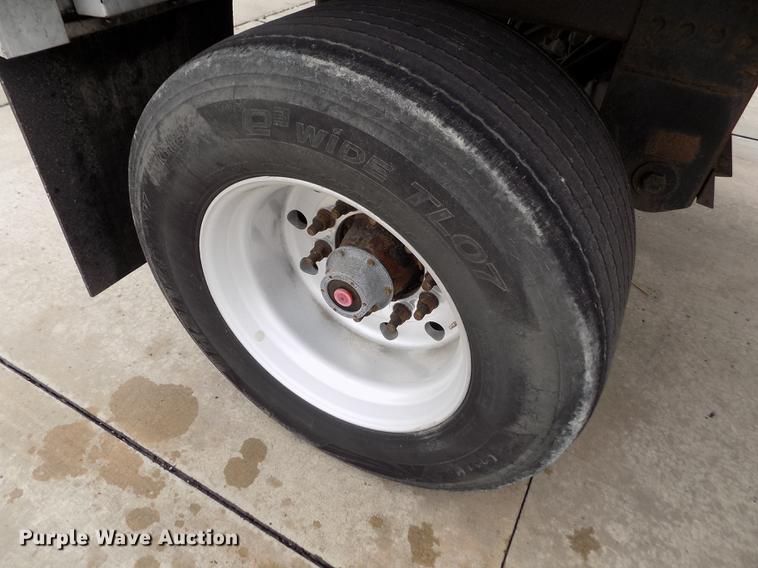 image for item DE0435 2008 Timpte Super Hopper double hopper bottom grain trailer