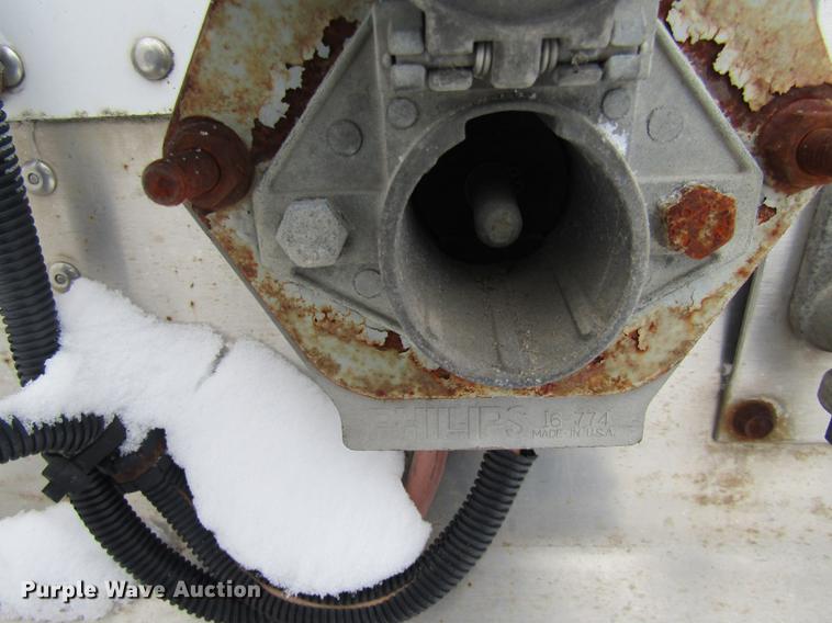 image for item DE5975 2007 Wabash dry van trailer