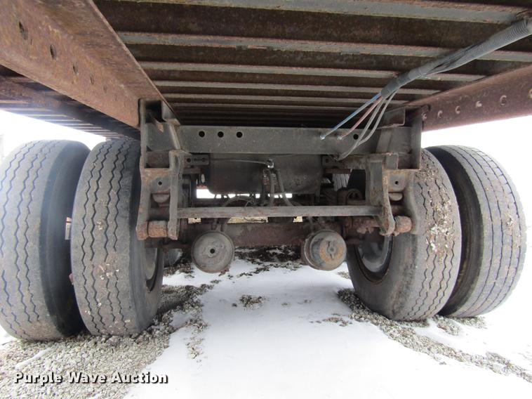 image for item DE5975 2007 Wabash dry van trailer