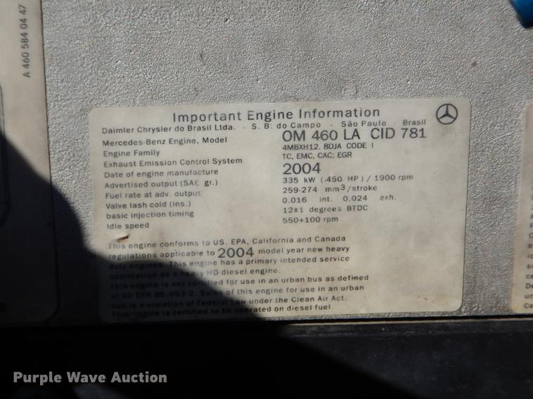 image for item DE6000 2005 Freightliner Business Class M2 semi truck