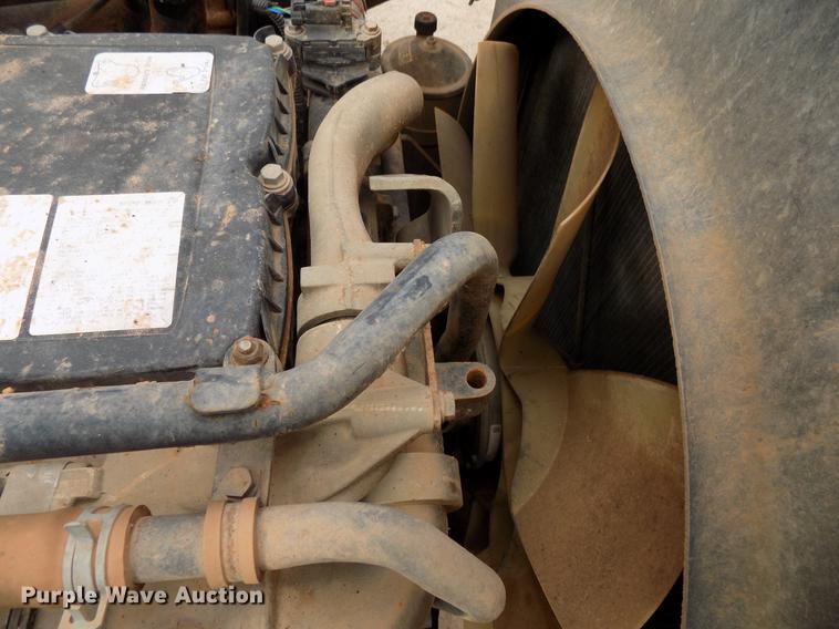 image for item DG3330 2012 Western Star 4900FA semi truck