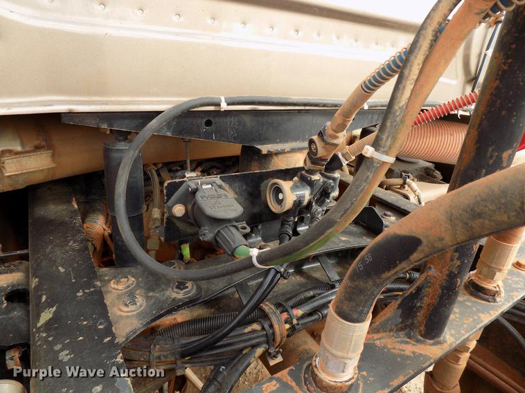 image for item DG3330 2012 Western Star 4900FA semi truck