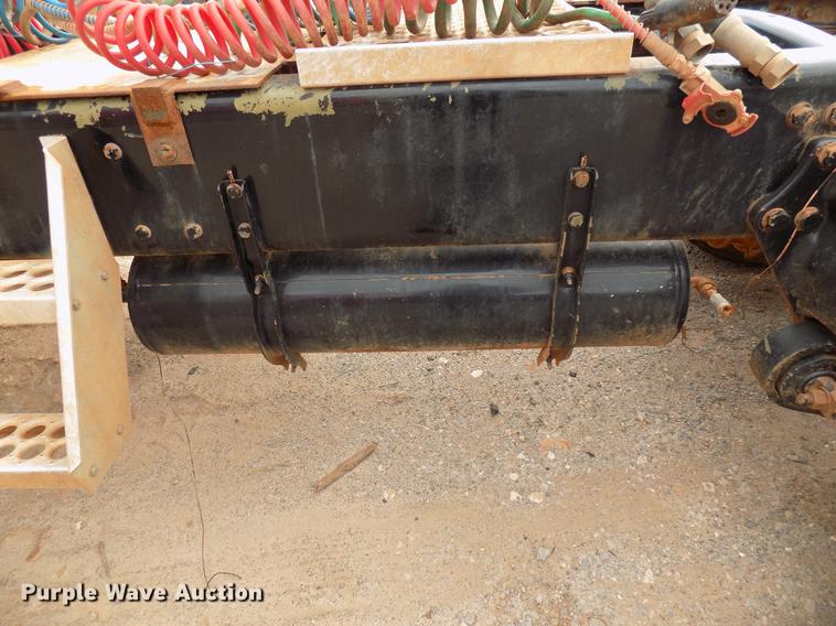 image for item DG3330 2012 Western Star 4900FA semi truck