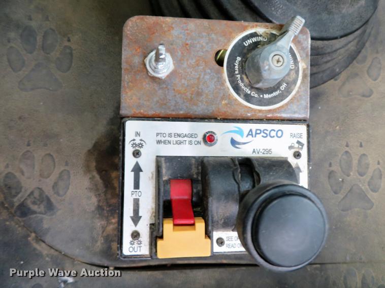 image for item DG3821 2012 Mack GU713 semi truck