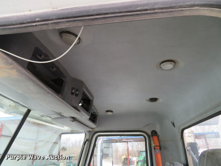 image for item DG3821 2012 Mack GU713 semi truck