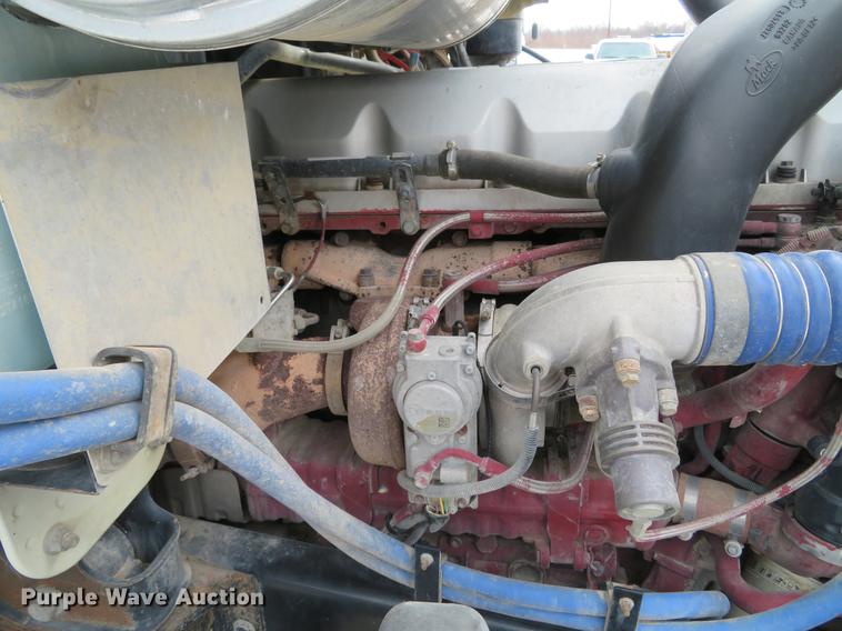 image for item DG3821 2012 Mack GU713 semi truck