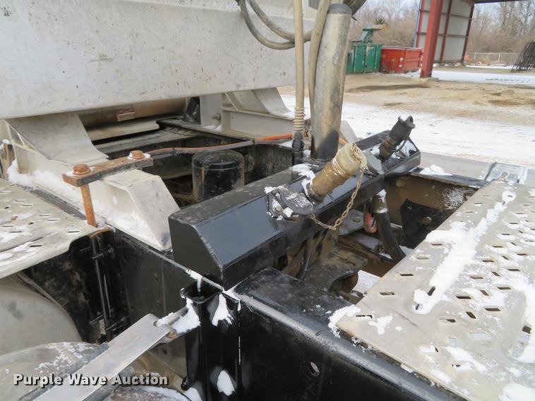 image for item DG3821 2012 Mack GU713 semi truck