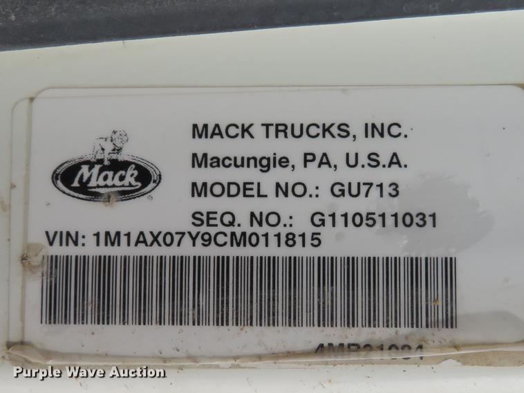 image for item DG3821 2012 Mack GU713 semi truck
